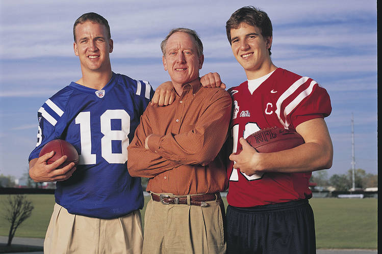 manning 1 - Greatest Father-Son Combos to Play in the NFL